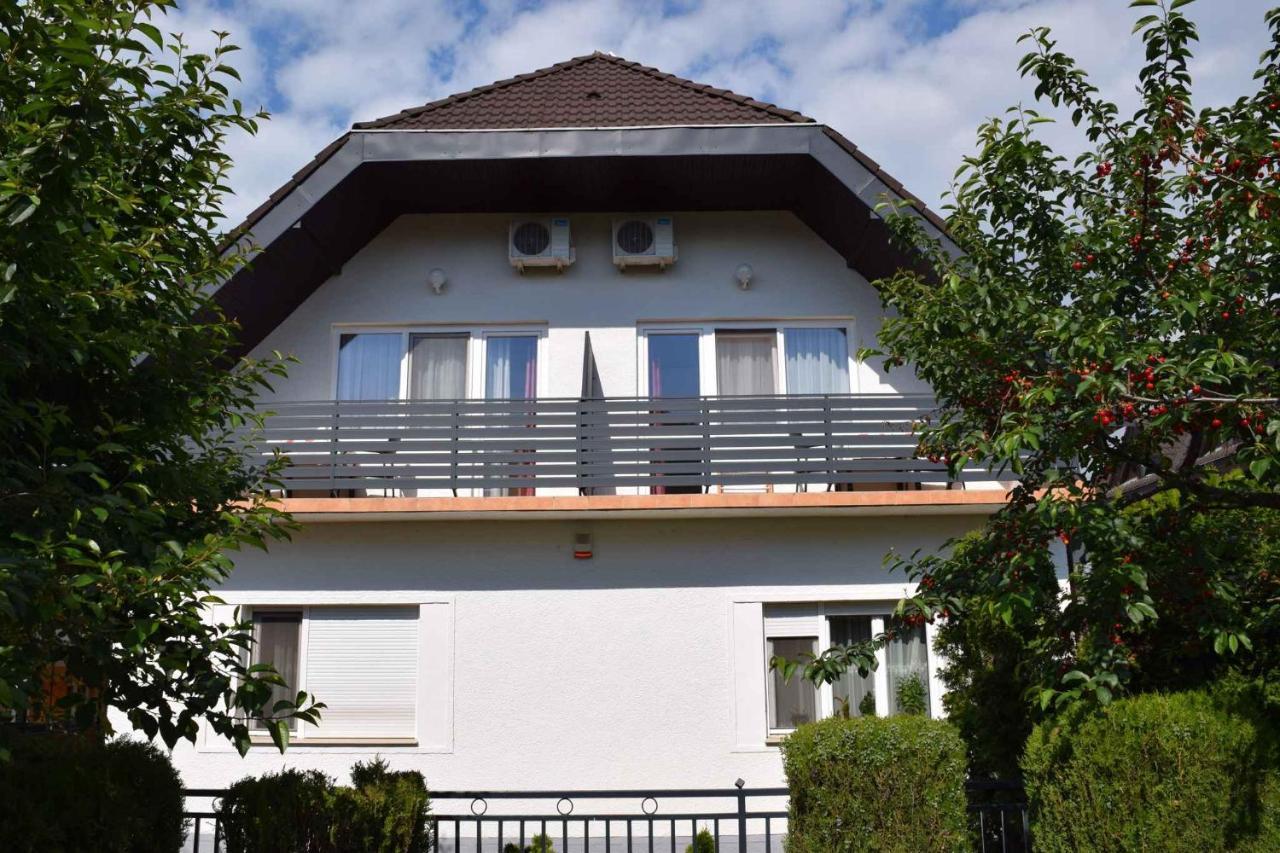 Apartments In Siofok/Balaton 35514 외부 사진